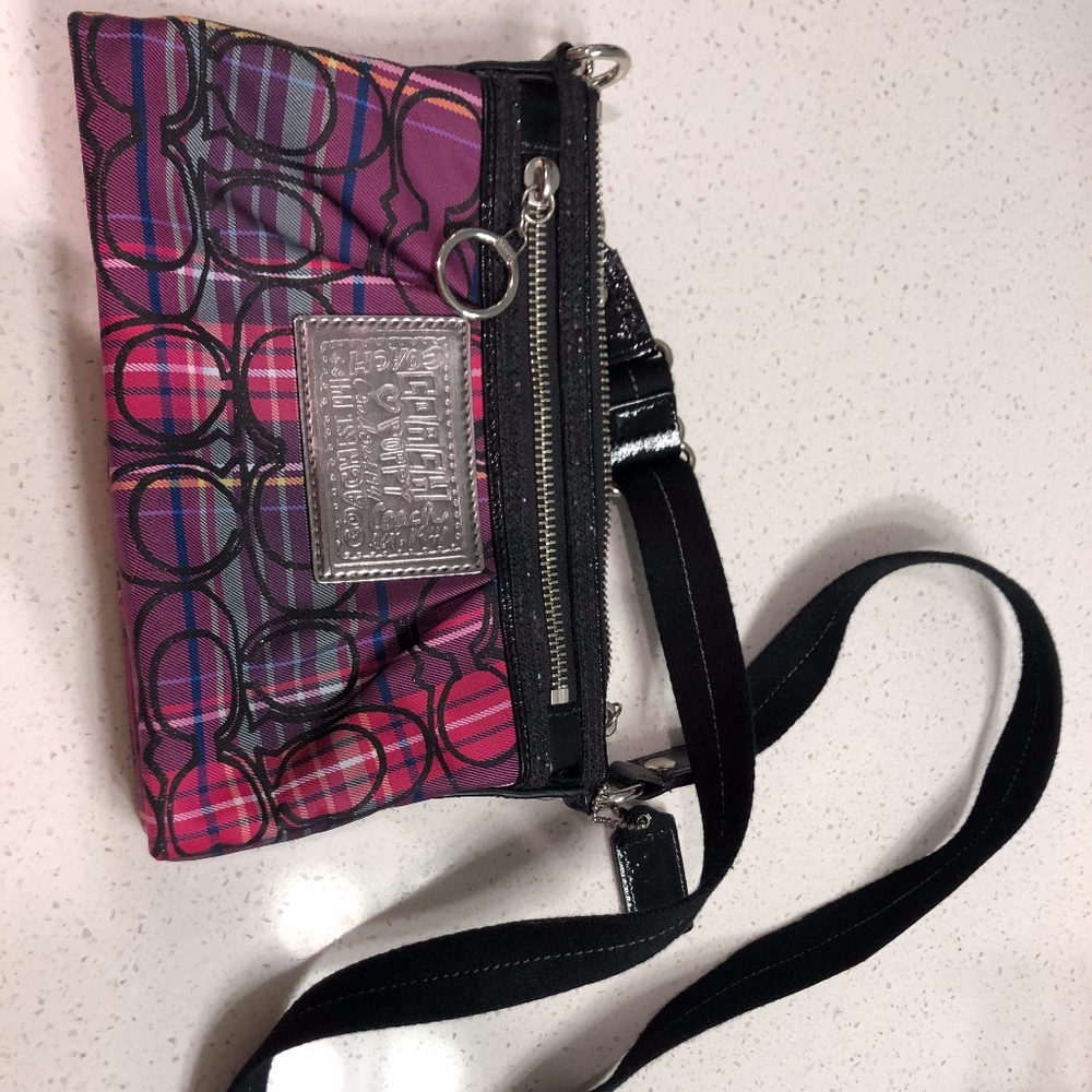 Coach purse never used